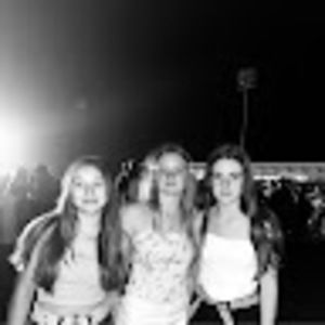 Meet your Posher, Caitlin